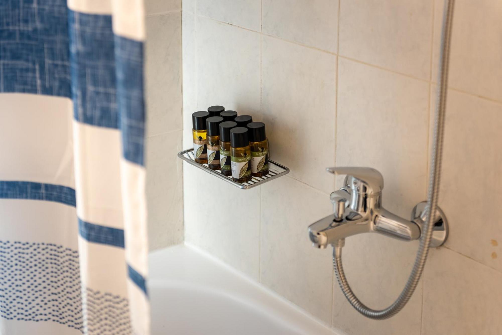 Kg Acropolis Escape Spa Apartment 雅典 外观 照片